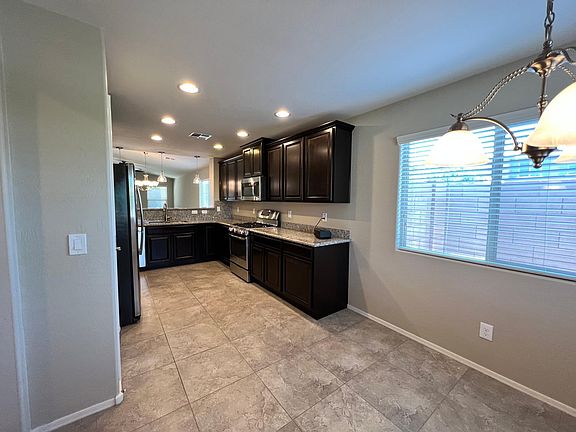 5th image of 7957 S Sequoia Dr