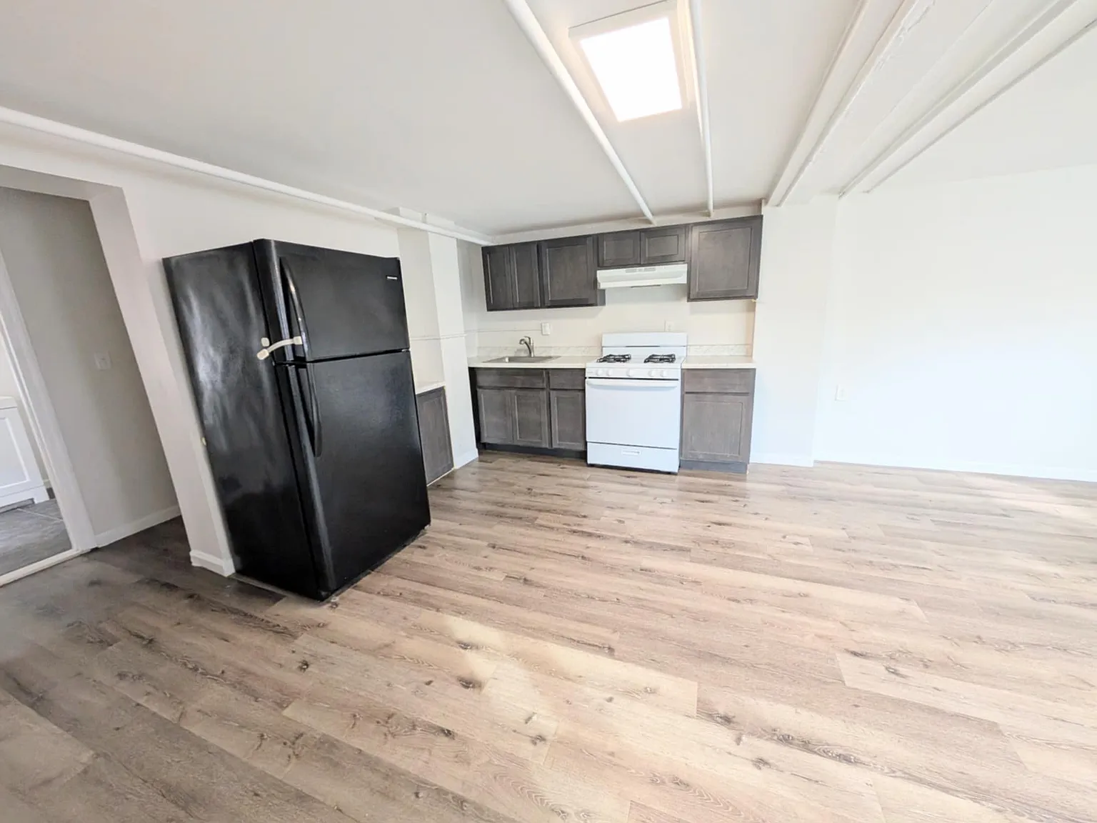 2 bed, $1,550 — Photo 1