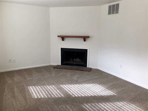 4th image of 2668 Gatewood Cir