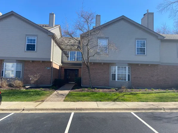 129 White Oak Ct APT 6, Schaumburg, IL 60195
