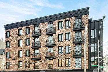 268 Metropolitan Avenue in Williamsburg