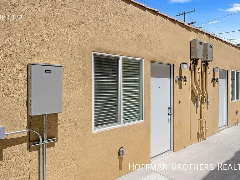 4189 Leimert Blvd #7/8 — Photo 8