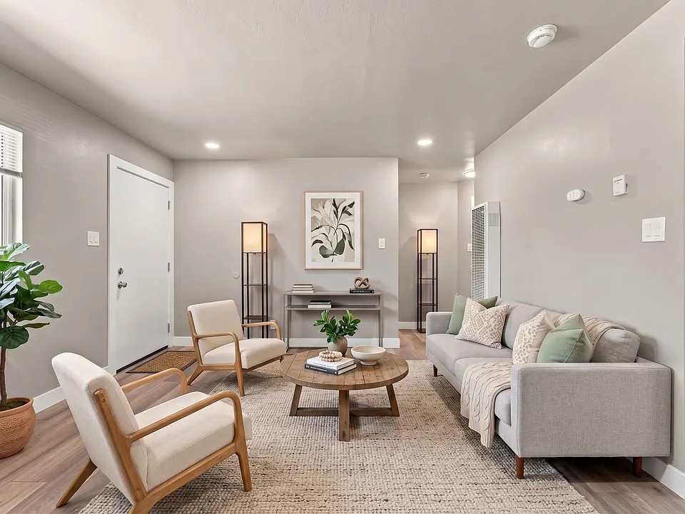 Newly Remodeled 2 Bed, 1 Bath in Hayward | Modern Finishes & Turf Backyard