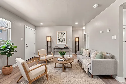 Floor plan 813