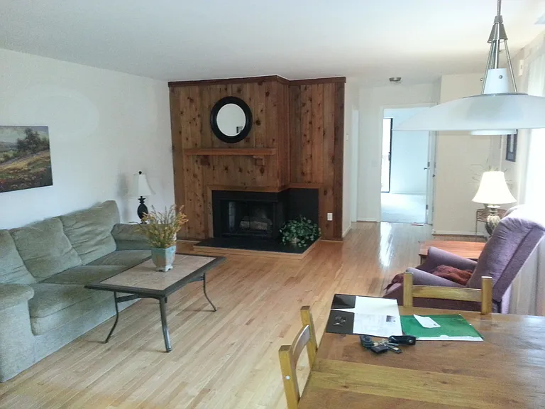 115 Brookberry Cir #115 — Photo 3