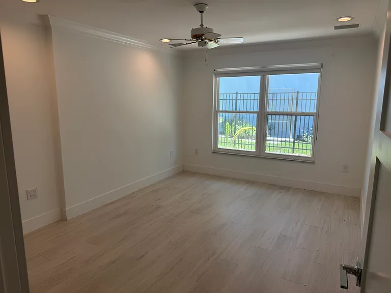 843 Norsota Way — Photo 14