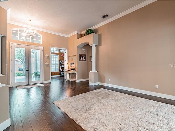 5th image of 9315 Deer Creek Dr