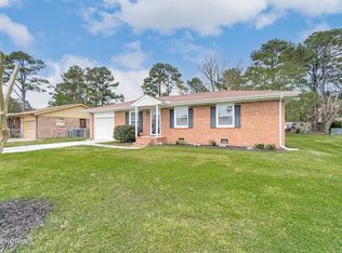 1914 Evergreen Dr, Elizabeth City, NC 27909
