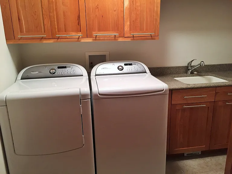 1070 Grandview Ct NE — Photo 21