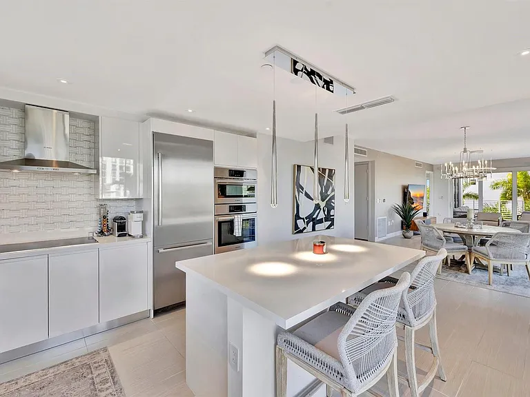612 Bayshore Dr #301 — Photo 21