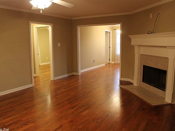 2nd image of 5803 Heritage Heights Dr