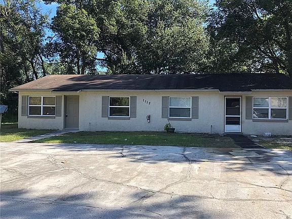 5th image of 1112 Birchwood Ct Unit 1