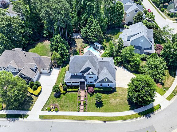 2nd image of 945 Alden Bridge Dr