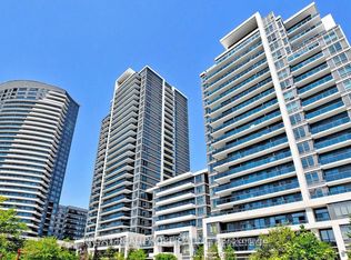 7165 Yonge St #PENTHOUSE 302, Markham, ON L3T 0C9