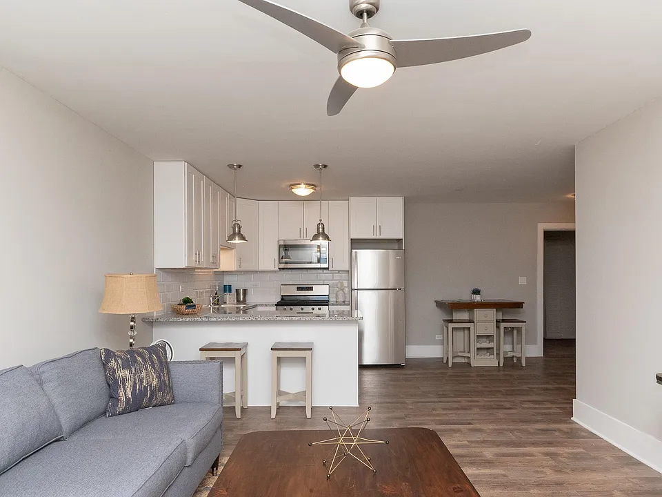 5134 N. Cumberland