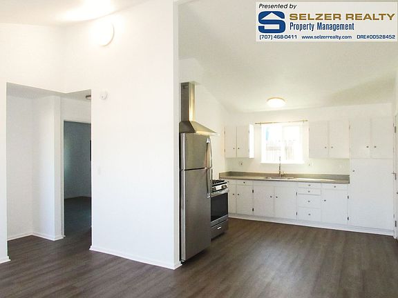 3rd image of 3180-3186 N State St #B
