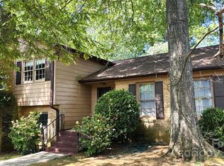 425 Roselawn Pl, Charlotte, NC 28211