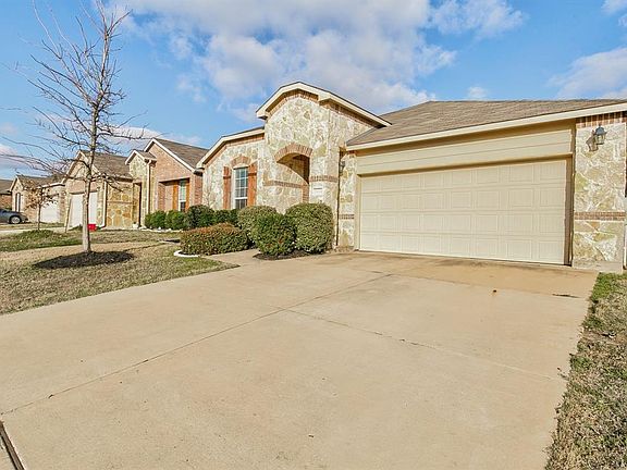 3rd image of 7604 Berrenda Dr