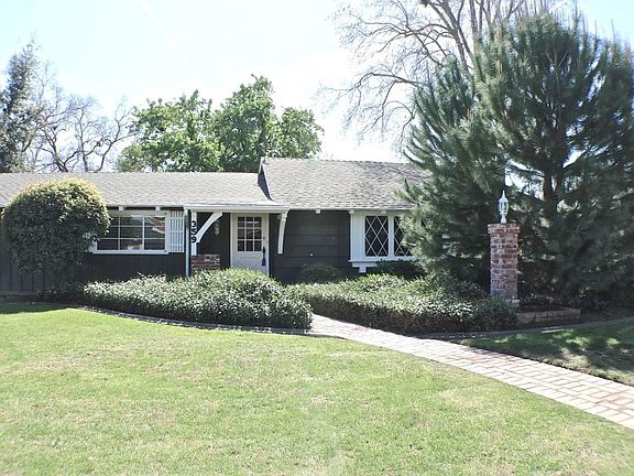 2nd image of 359 W San Madele Ave