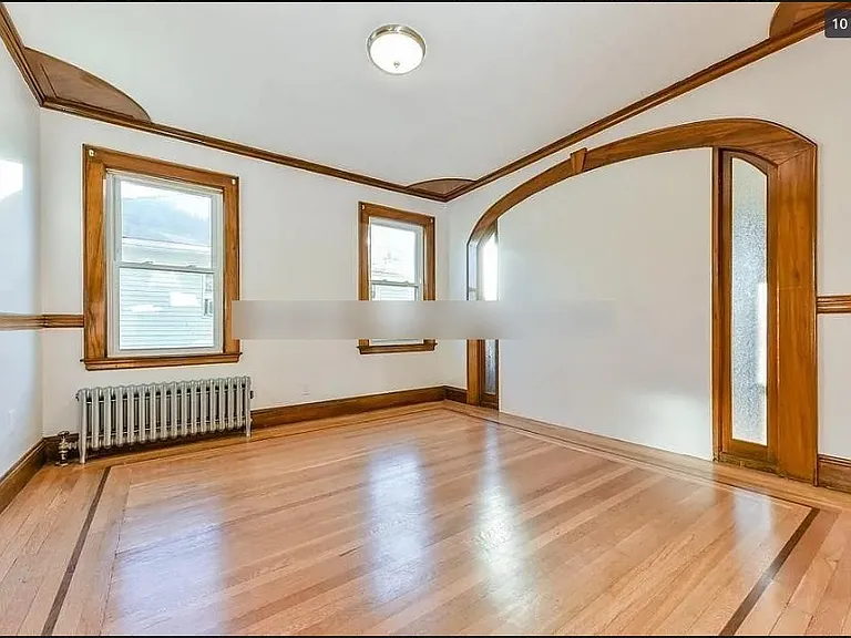 14 Renfrew St #2 — Photo 8