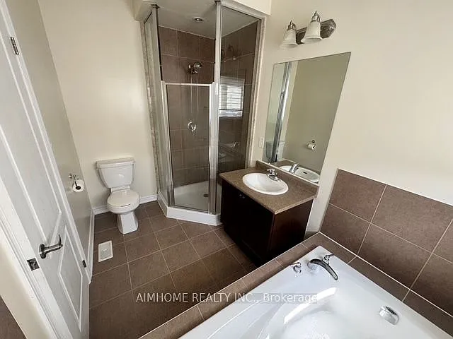 119 Rothwell St — Photo 17