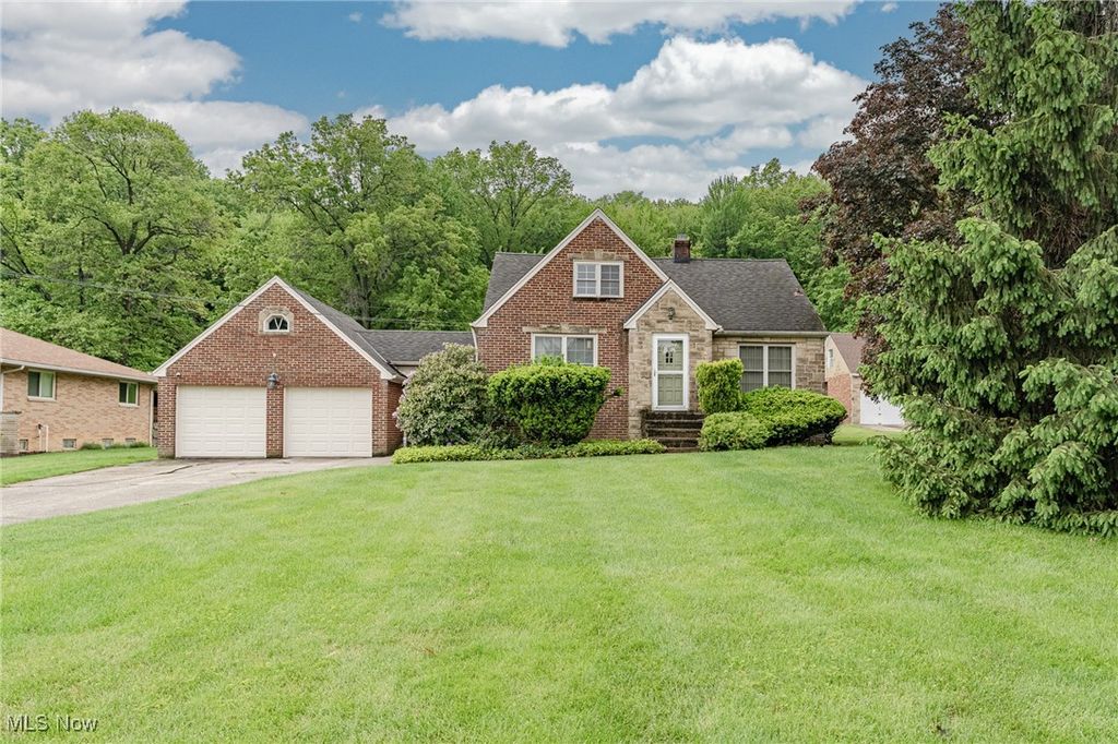 Real estate listing image
