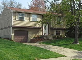 4245 Cannon Gate Dr, Cincinnati, OH 45245