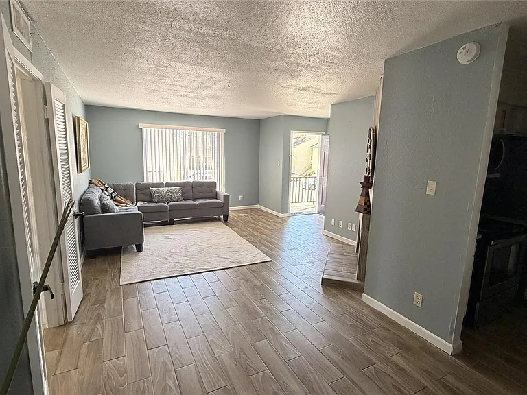 6200 W Tidwell Rd #1702 — Photo 2