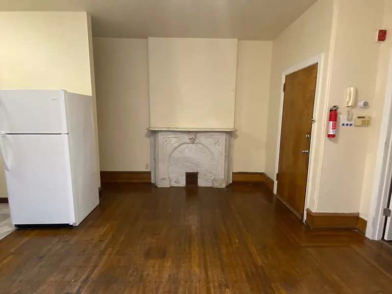 428 N 34th St #1 — Photo 14