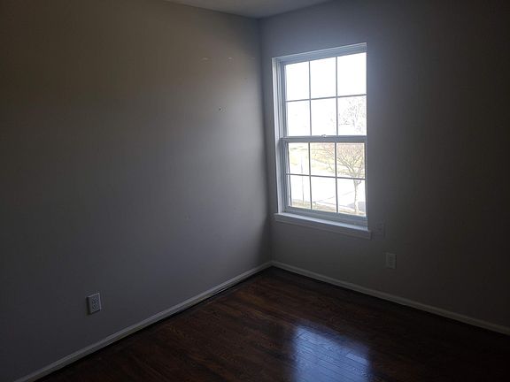 5th image of 18829 Wimbley Way