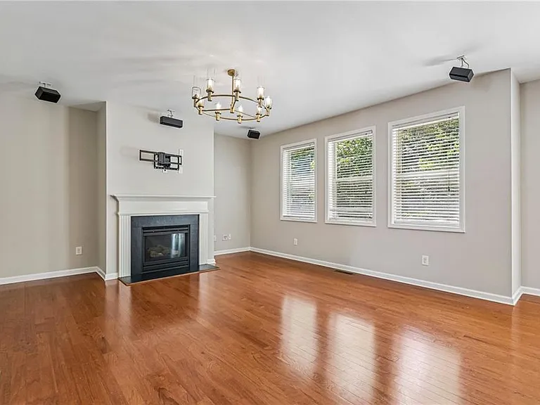355 Morgans Creek Ct NW — Photo 12