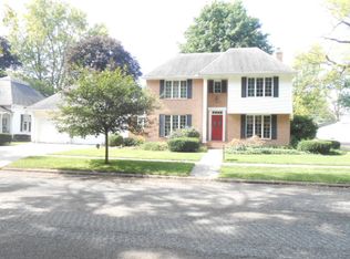 508 S Riverside Dr, Winamac, IN 46996