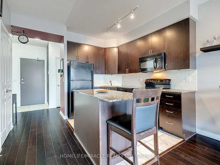 223 Webb Dr #502 — Photo 16