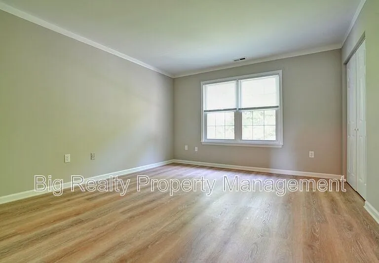 1732 Rosewood Ct — Photo 12