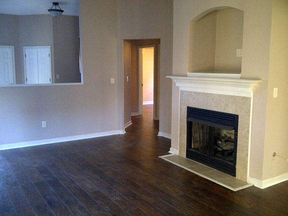 2nd image of 1582 Wynne Grove Dr