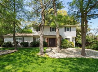 7 Verton Ct, East Northport, NY 11731