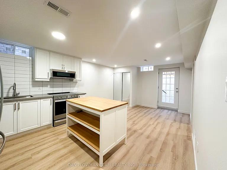813 Groveland Ave #BASEMENT — Photo 4
