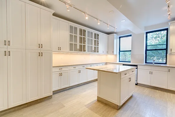 Rented by Brown Harris Stevens | media 2