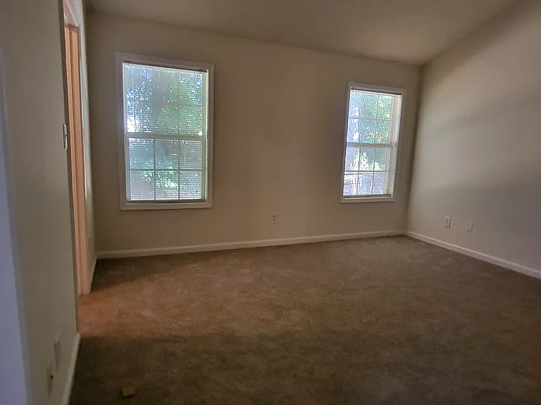 613 Mattie Farm Pl — Photo 7