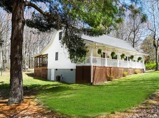 2037 Holiday Dr, Zirconia, NC 28790