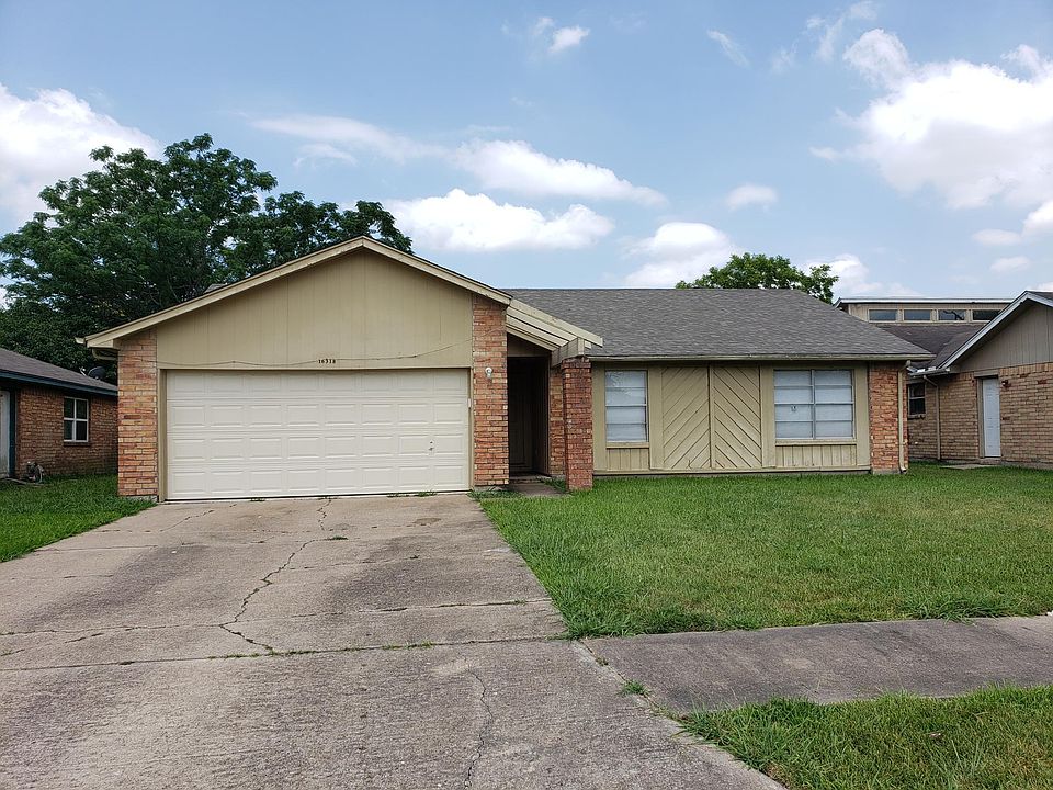 1st image of 16318 Setter Ct