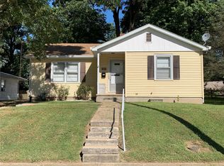 503 W Main St, Lebanon, IL 62254