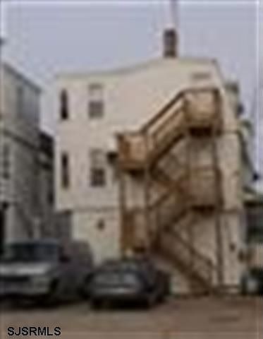 2nd image of 717 Asbury Ave