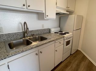 2220 S Beverly Glen Blvd, Los Angeles, CA 90064
