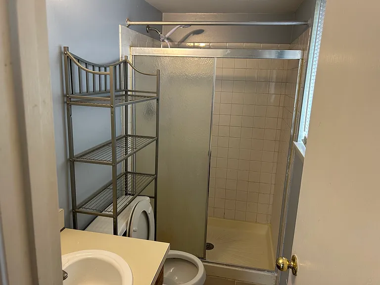 325 W Woodruff Ave — Photo 22