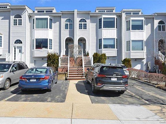 2nd image of 24186 Oak Park Dr #91B