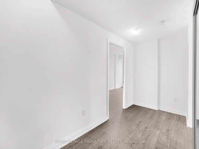 412 Silver Maple Rd #716 — Photo 19