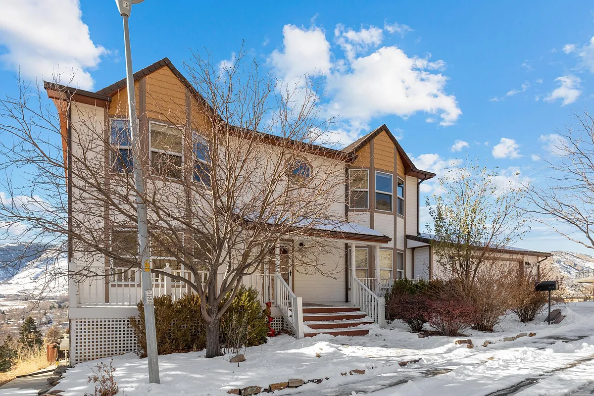 Building Photo - 1718 Belvedere Dr