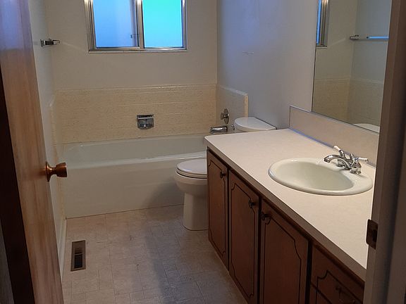 Main Bath