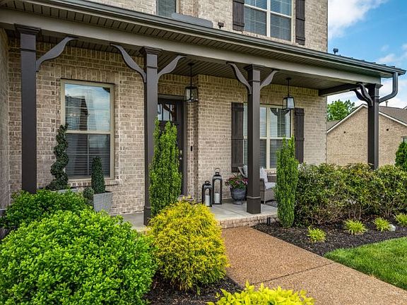 4th image of 2087 Catalina Way